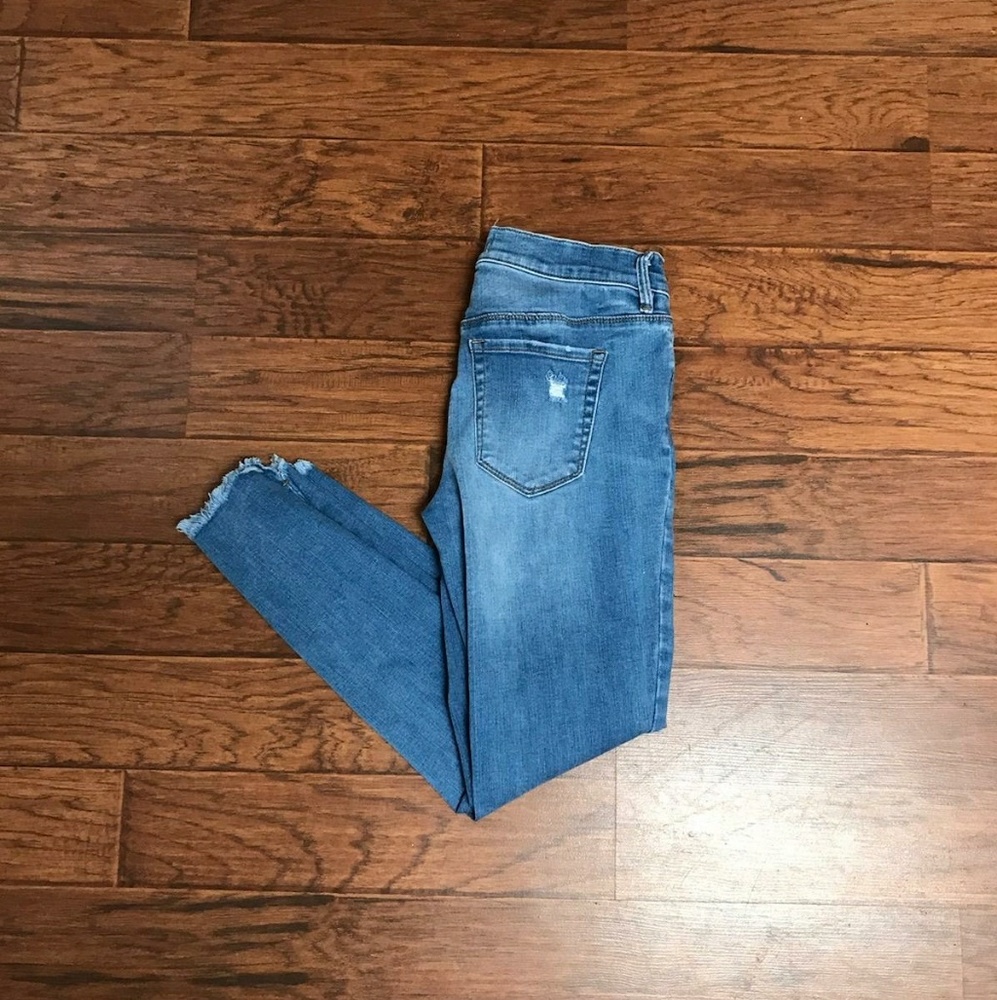 Lady's Ankle Jegging PacSun Jeans